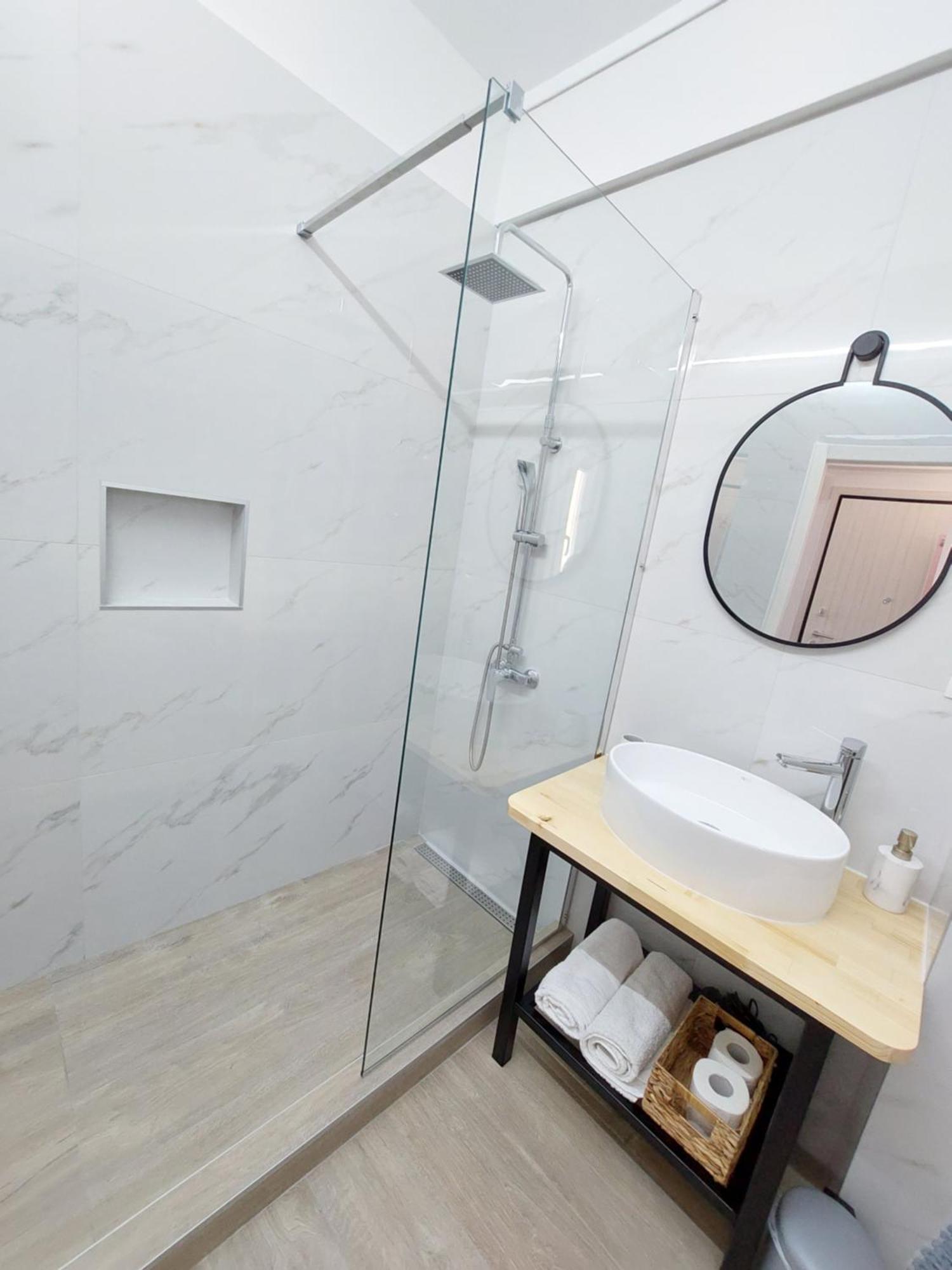 B&M Suites 塞萨洛尼基 外观 照片